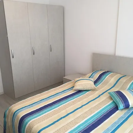 Vero * Mamaia
